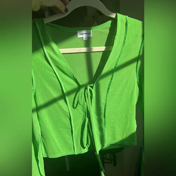 Superdown Tess Tie Front Top Revolve - Picture 4 of 4